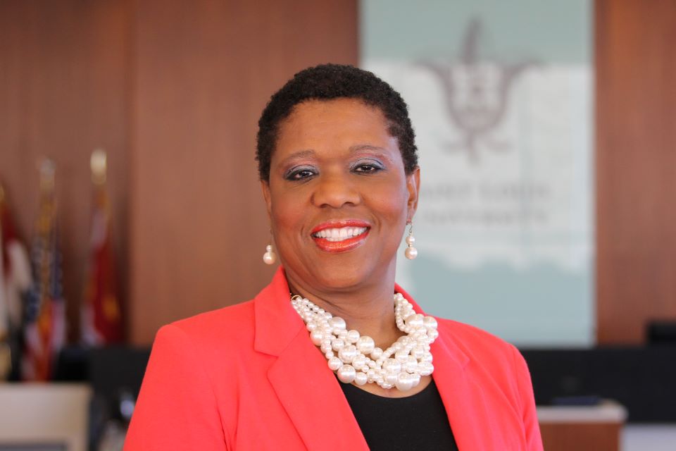 profile photo of joyce brown profile photo of joyce brown